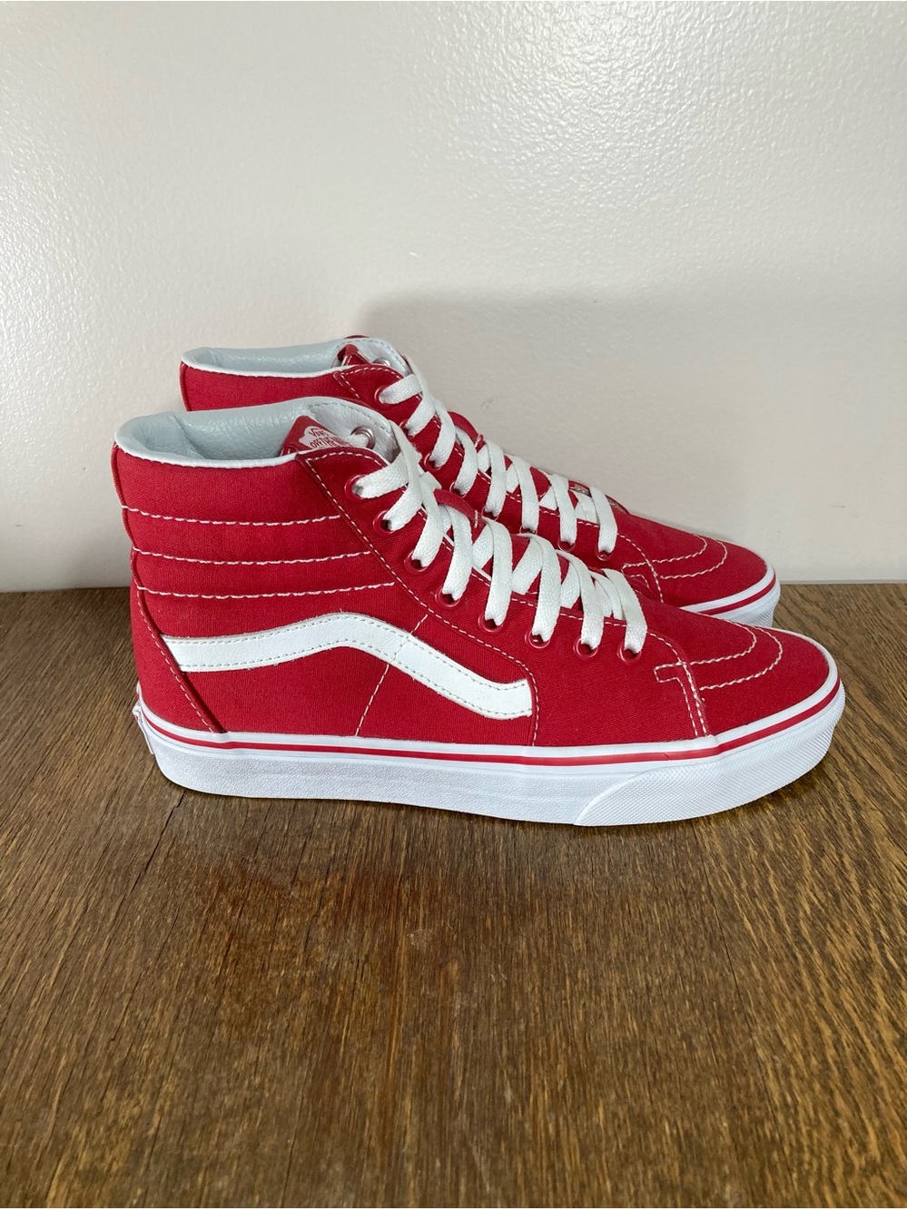 Vans Classic SK8 High Top Women’s Size 8.5, Men’s 7 Racing Red/True White